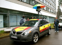 Панорамные фото "Яндекса" снимают с такого автомобиля. © Фото с сайта yaplakal.com