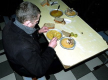 Обед в Светлогорском ЛТП №1. © Фото - Владимир Чуденцов (из архива)