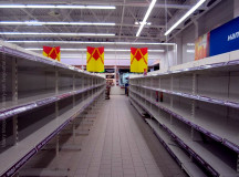 Пустые полки в российском продуктовом магазине. © Фото из ЖЖ varery-san