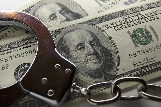 Наручники и доллары