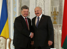 Петр Порошенко и Александр Лукашенко. © Фото с сайта lrt.lt