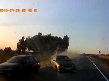 За секунду до ДТП. © Скриншот из видео с регистратора.