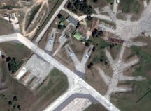 Последний снимок Су-27СМ ВВС России в Барановичах. © Фото со спутника DigitalGlobe