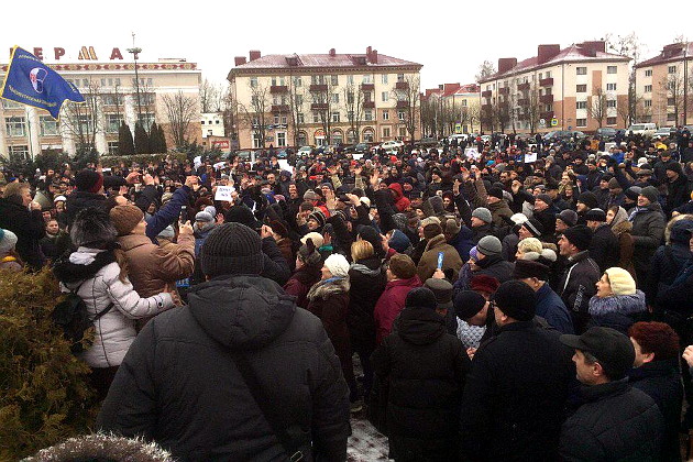Протесты "тунеядцев" в Бобруйске