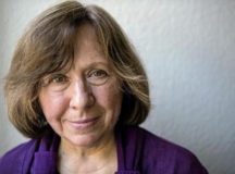 Светлана Алексиевич. © Фото с сайта nickdimartinobooks.com