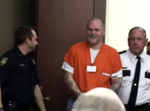 На свою казнь Марк Асэй шел с улыбкой. © Фото The Daily Mirror