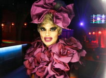 Эдвард Тарлецкий в образе Мадам Жу-Жу. © Фото с сайта begemot.news