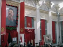 Похороны "вождя народов". © Кадр из фильма "Смерть Сталина"