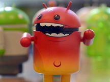 Клиентов "Сбербанка России" ограбил Android-вирус. © Фото с сайта ntts.lt