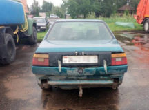 К этому Volkswagen Jetta истязатели привязали жертву.© Фото - пресс-служба УВД Минской области.