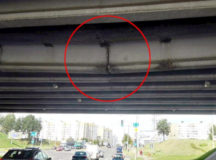 Коллапс на МКАД в Минске: треснул путепровод