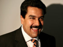 Социализм Николас Мадуро предлагает народу, а сам предпочитает мясо. © Фото с сайта cnn.com