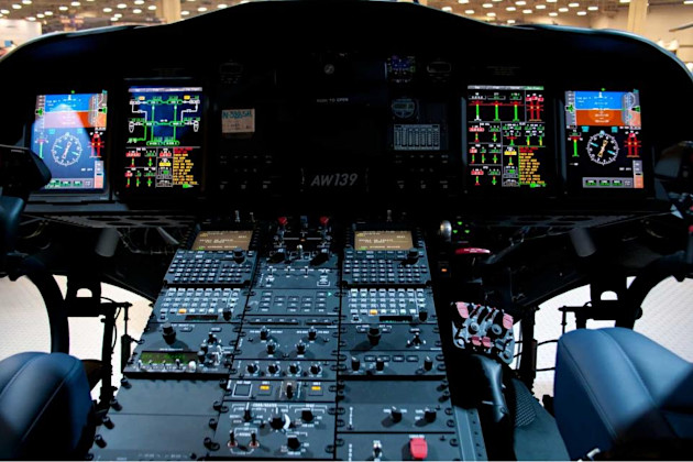 Салон VIP-версии вертолёта Agusta Westland AW139