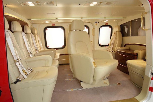 Салон VIP-версии вертолёта Agusta Westland AW139