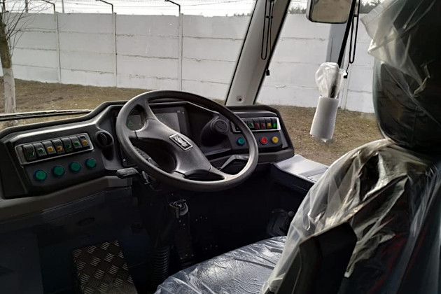 В Минске выпущен первый электробус с правым рулём