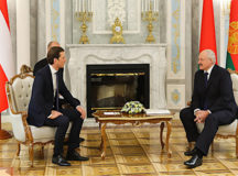 Александр Лукашенко принял Себастьяна Курца во Дворце Независимости. © Фото - пресс-служба президента Беларуси