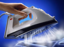 Паровой утюг. © Фото с сайта theironpost.com