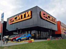 Торговый центр "Е-сити" на Денисовской. © Фото - Владимир Чуденцов, BY24.ORG