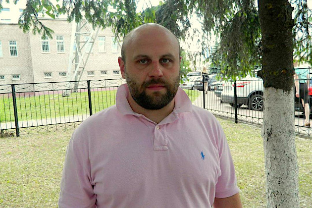 Таксист Олег Стрелец