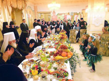 Вечеринка руководства РПЦ. © Фото с сайта forum-psn.ru