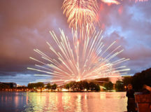 Смертельный салют в Минске (ФОТО, ВИДЕО 18+)