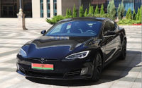 Та самая Tesla. © Фото - пресс-служба президента Беларуси